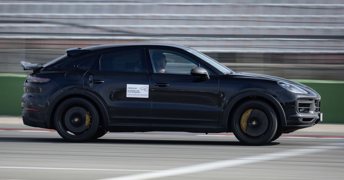 Porsche Cayenne Turbo S Coupe sẽ mạnh 631 mã lực? Porsche Cayenne Turbo S Coupe sẽ mạnh 631 mã lực?