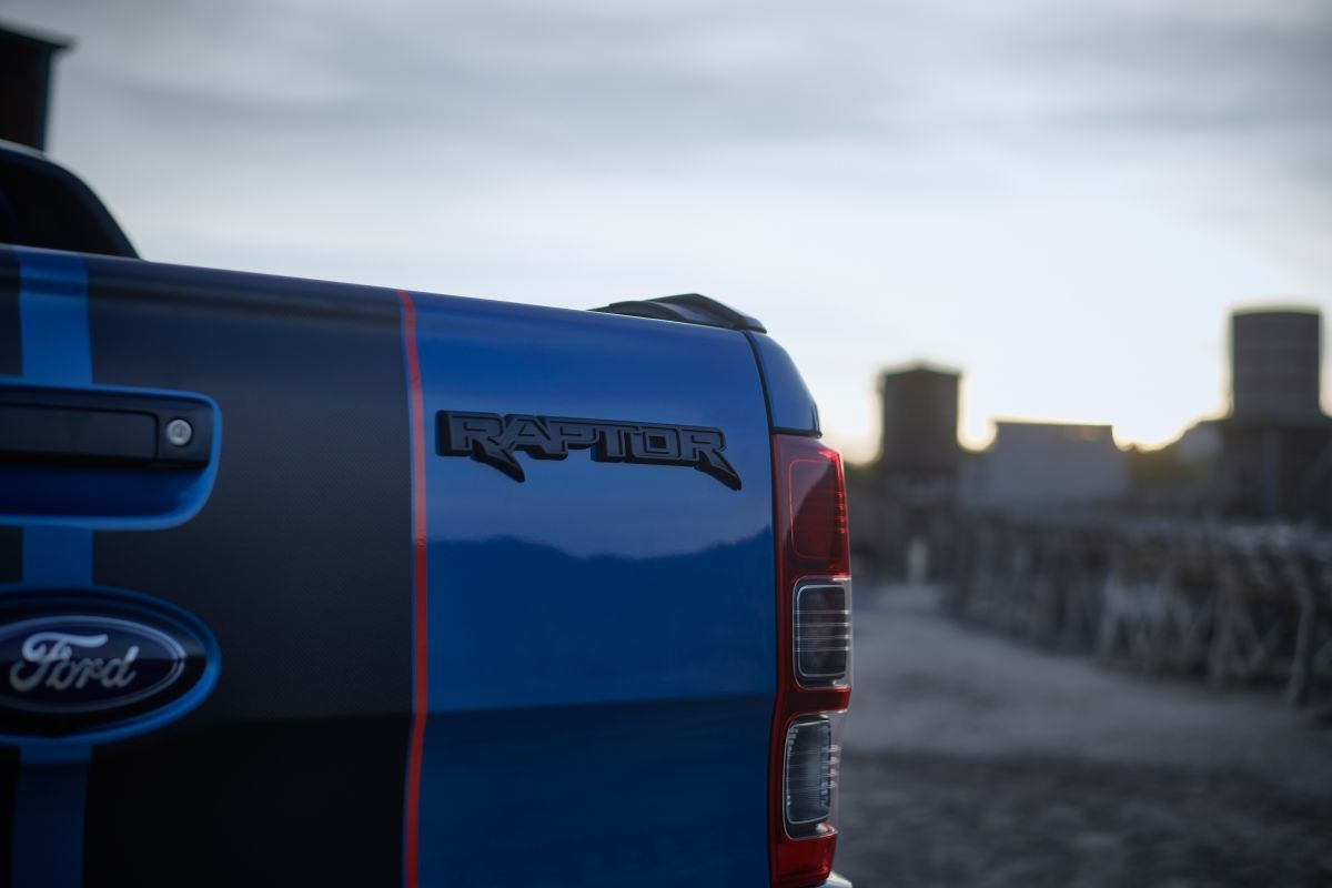 Ford Ranger Raptor Special Edition 2021 ra mắt với ngoại hình ấn tượng