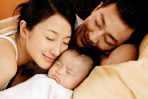 Khi vợ sinh con, chồng được hưởng chế độ thai sản như thế nào? khi vo sinh con chong duoc huong che do thai san nhu the nao