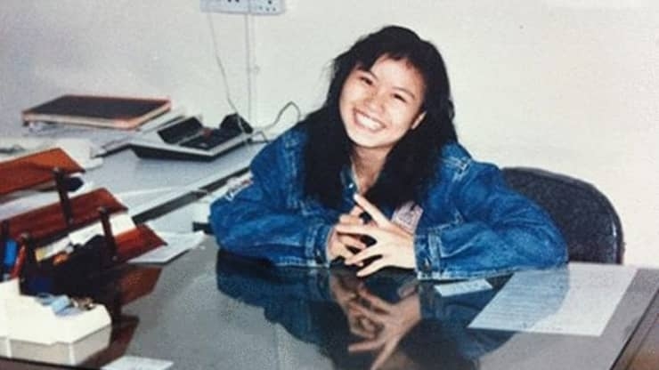 Nữ tỷ phú từng là công nhân với thu nhập 1 USD/ngày: Bài học thành công đến từ hai chữ Nữ tỷ phú từng là công nhân với thu nhập 1 USD/ngày: Bài học thành công đến từ hai chữ