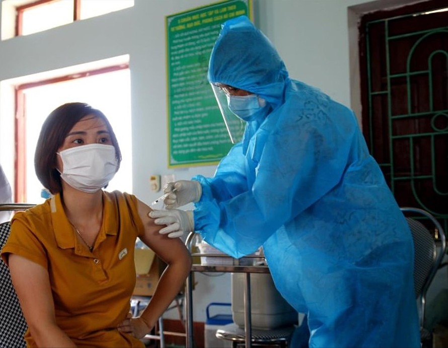 Bắc Giang: Gần 1.100 công nhân hoàn thành thời gian cách ly trở về Lạng Sơn