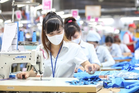 Miễn đóng BHYT cho công nhân lao động bị mất việc do dịch Covid-19 Miễn đóng BHYT cho công nhân lao động bị mất việc do dịch Covid-19