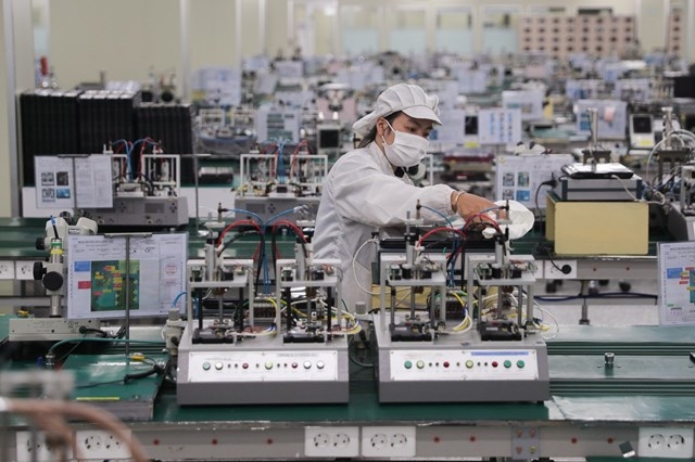 Nữ công nhân F1 có 6 người nhà F0: “Đến bây giờ, nhà tôi vẫn nhìn nhau từ xa”
