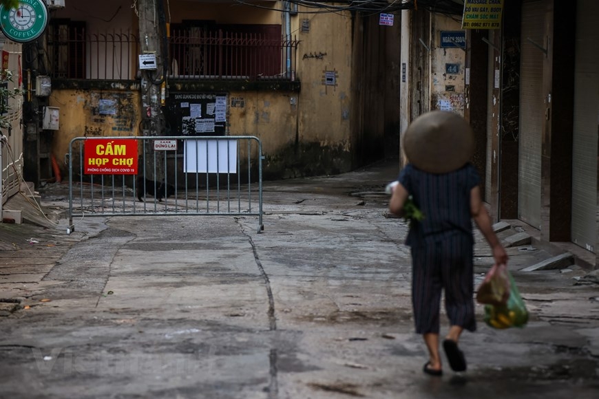 Trong thời gian giãn cách xã hội, những trường hợp nào người dân Hà Nội được ra ngoài? Trong thời gian giãn cách xã hội, những trường hợp nào người dân Hà Nội được ra ngoài?