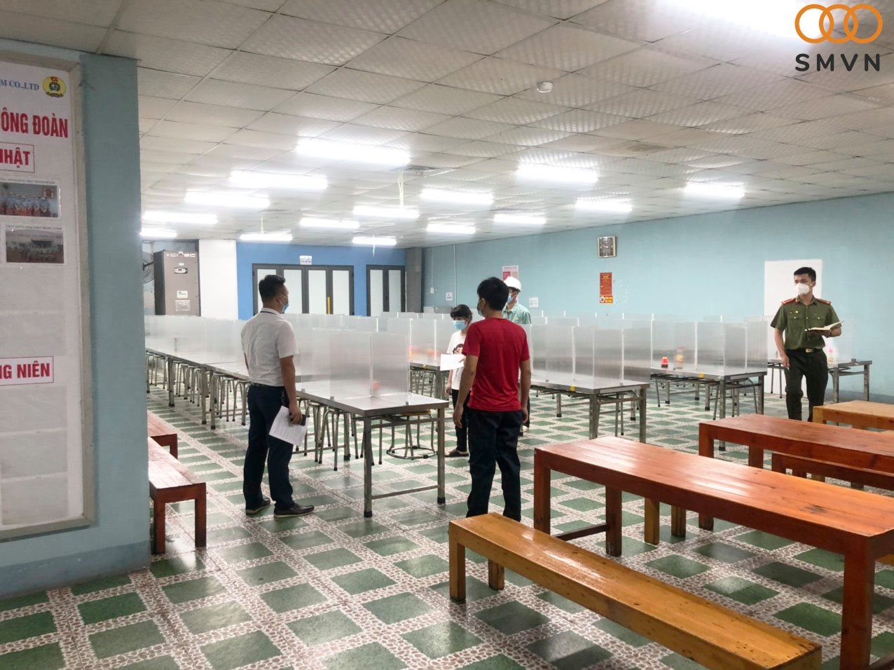 Duy trì “3 tại chỗ”, công nhân phấn khởi vì được công ty hỗ trợ 200.000 đồng/ngày