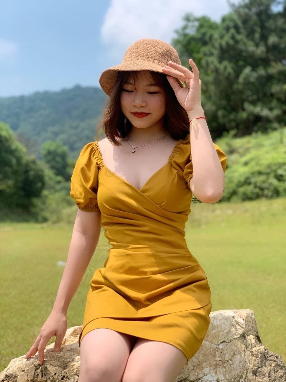 “Trai xinh – Gái đẹp các khu công nghiệp”: Top 5 mỹ nữ có quan điểm sống “chất” “Trai xinh – Gái đẹp các khu công nghiệp”: Top 5 mỹ nữ có quan điểm sống “chất”