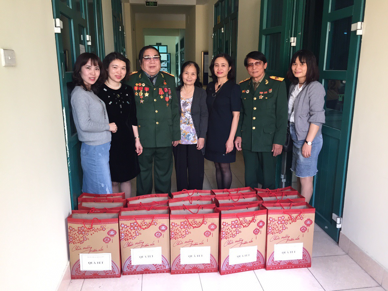 Cô giáo tận tâm với sự nghiệp giáo dục