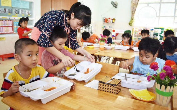 Hà Nội: 10 nhóm đối tượng được nhận hỗ trợ do ảnh hưởng của Covid-19