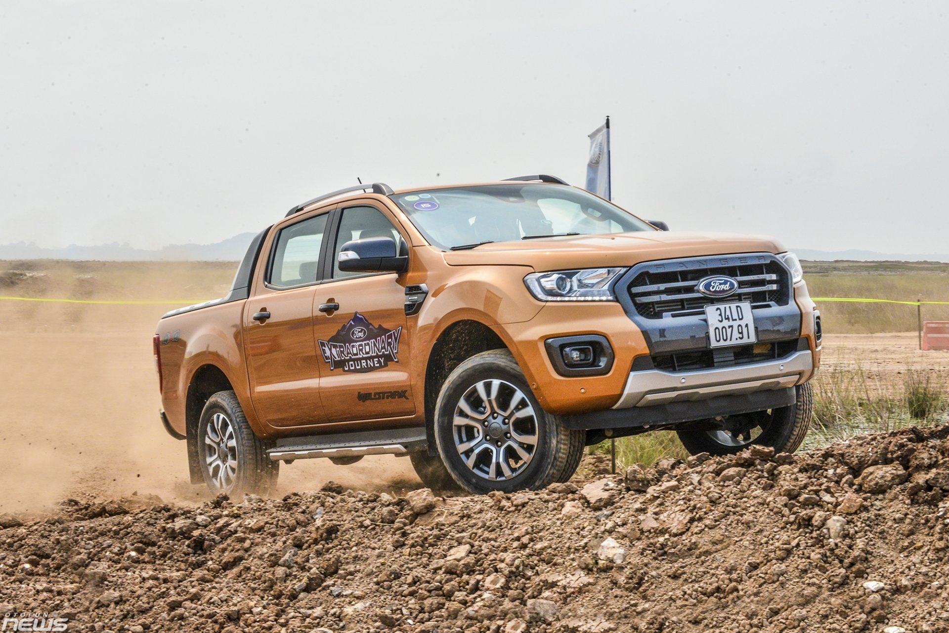 ford ranger bo xa ca c do i thu phan khu c ba n ta i ve so xe ba n ra trong tha ng 9