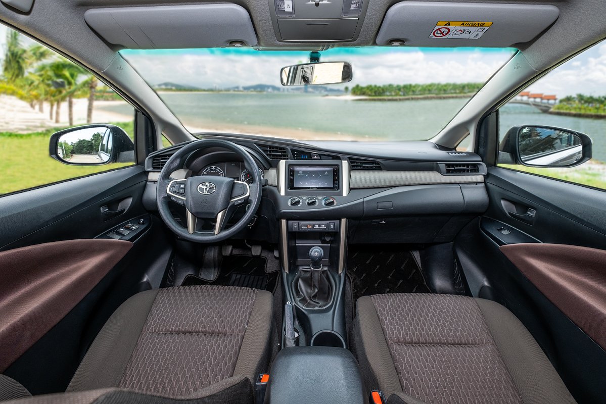 toyota innova lua chon hang dau khi mua xe kinh doanh dich vu