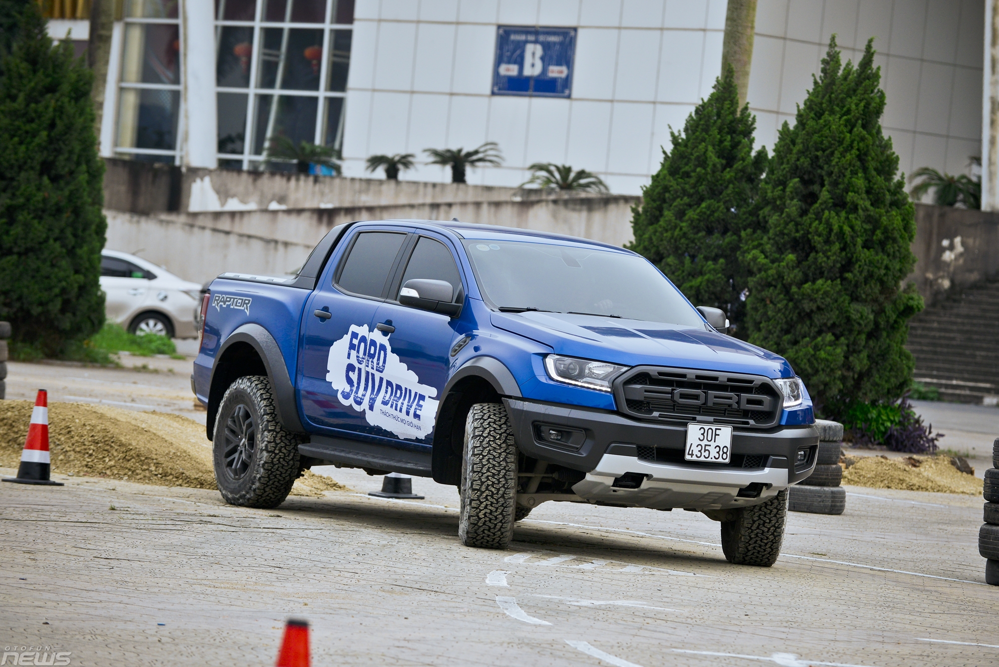 ford viet nam to chuc chuoi su kien lai thu ford suv drive 2020