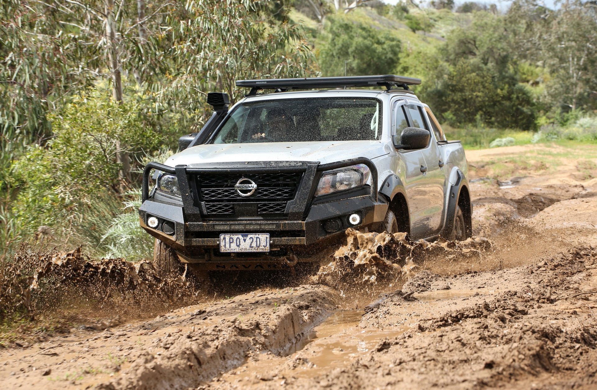 Nissan Navara 2021 ra mắt Nissan Navara 2021 ra mắt
