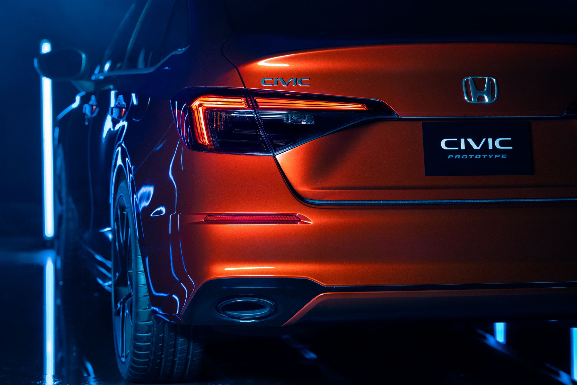 Honda Civic thế hệ mới chính thức lộ diện