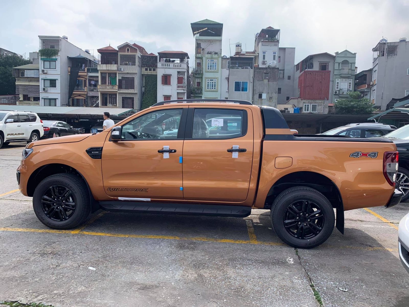 Ford Ranger Wildtrak 2021 về Việt Nam, bị cắt đi nhiều trang bị an toàn