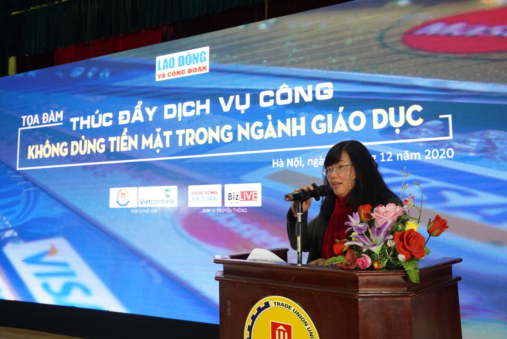 Thúc đẩy dịch vụ công không tiền mặt trong ngành Giáo dục Thúc đẩy dịch vụ công không tiền mặt trong ngành Giáo dục