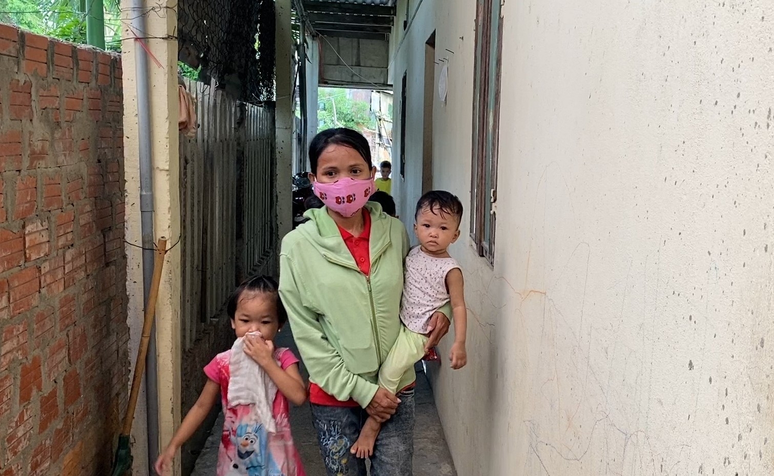 Tăng giờ làm thêm, công nhân lao động vừa mừng vừa lo Tăng giờ làm thêm, công nhân lao động vừa mừng vừa lo