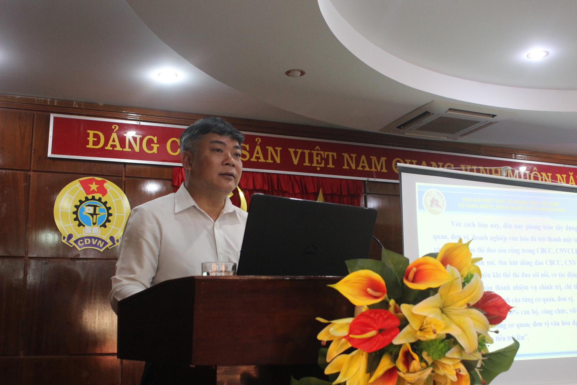 LĐLĐ Quảng Nam: Tập huấn xây dựng đời sống văn hóa cơ sở và kỹ năng viết tin, bài LĐLĐ Quảng Nam: Tập huấn xây dựng đời sống văn hóa cơ sở và kỹ năng viết tin, bài