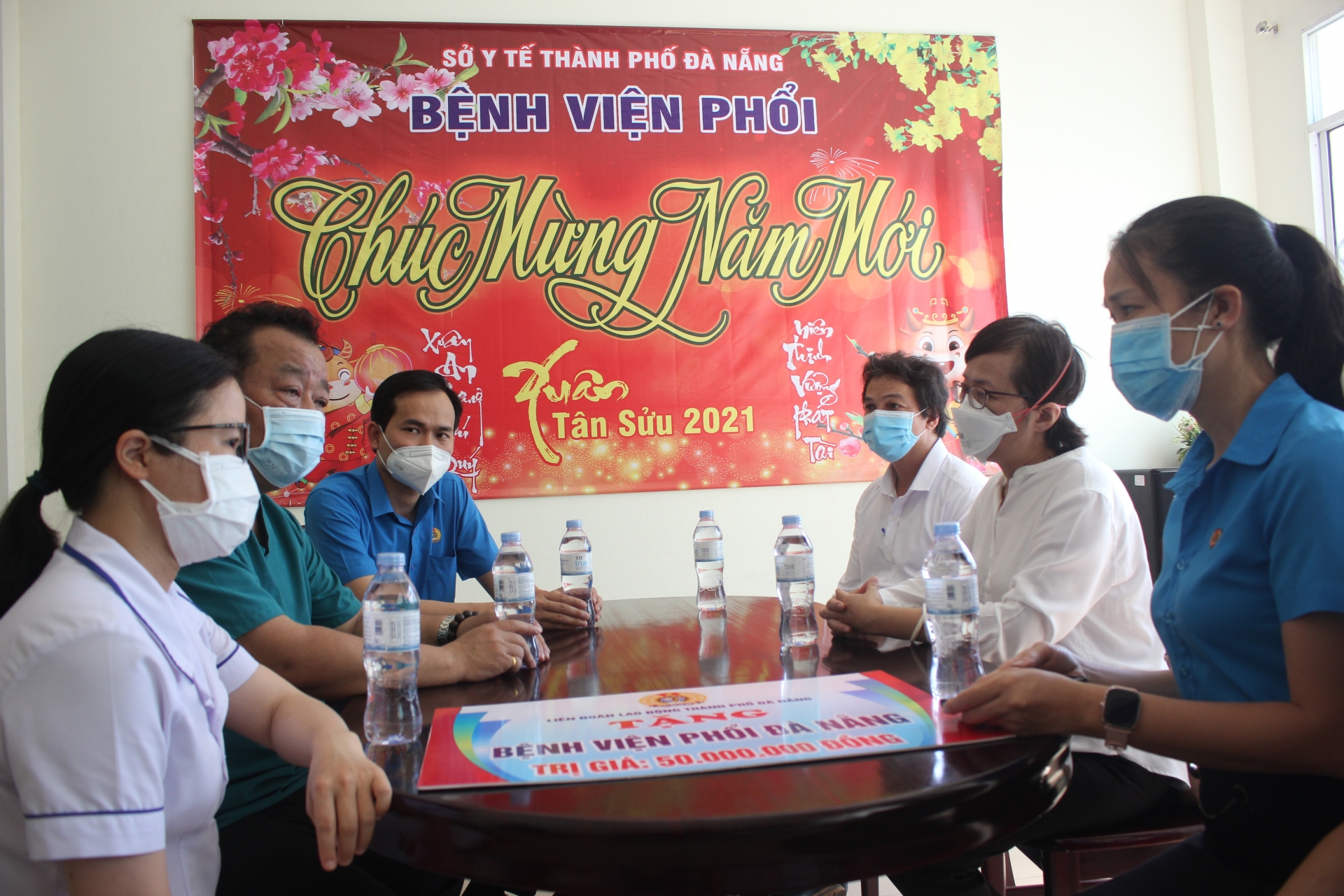 LĐLĐ thành phố Đà Nẵng động viên tuyến đầu chống dịch LĐLĐ thành phố Đà Nẵng động viên tuyến đầu chống dịch