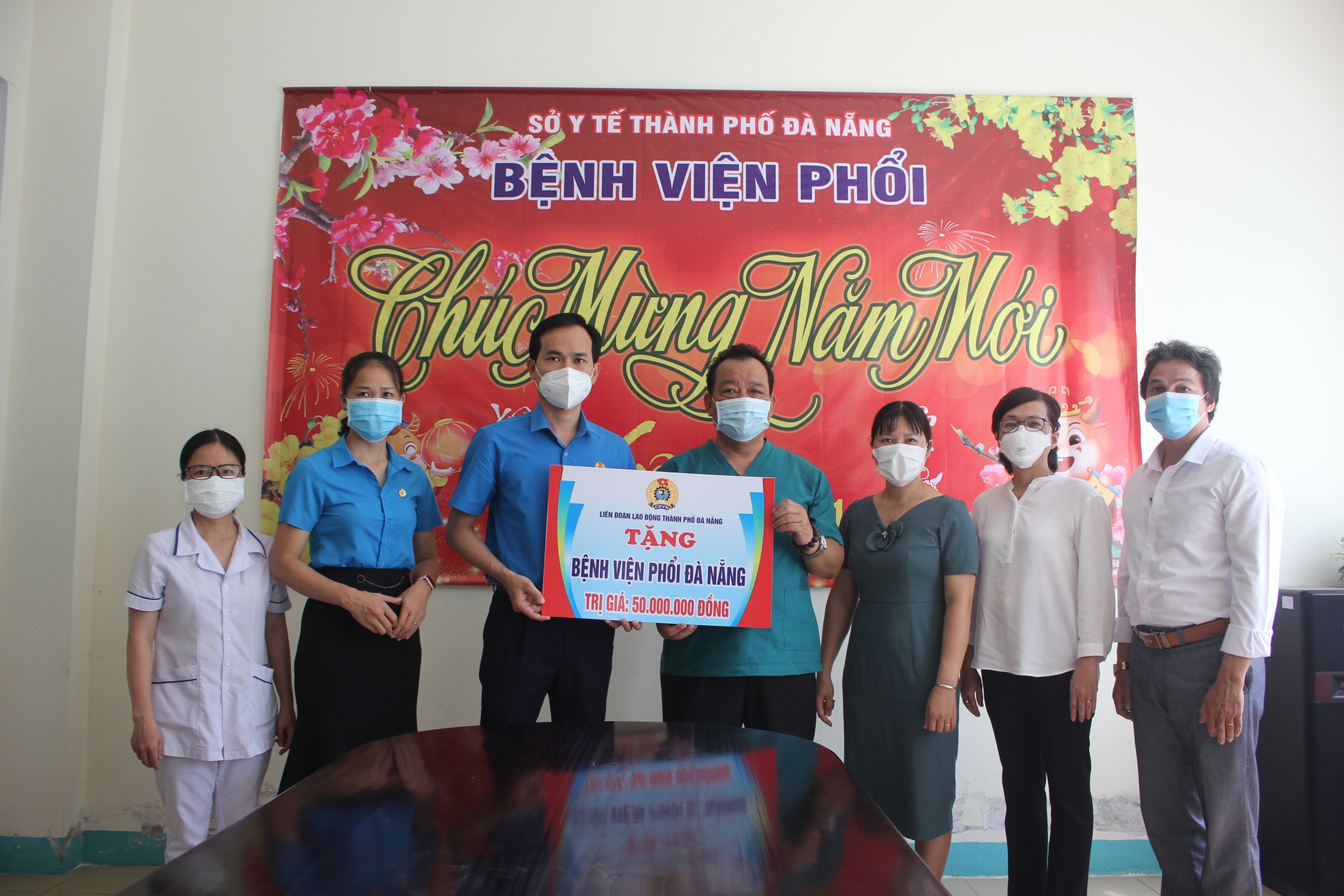 LĐLĐ thành phố Đà Nẵng động viên tuyến đầu chống dịch LĐLĐ thành phố Đà Nẵng động viên tuyến đầu chống dịch