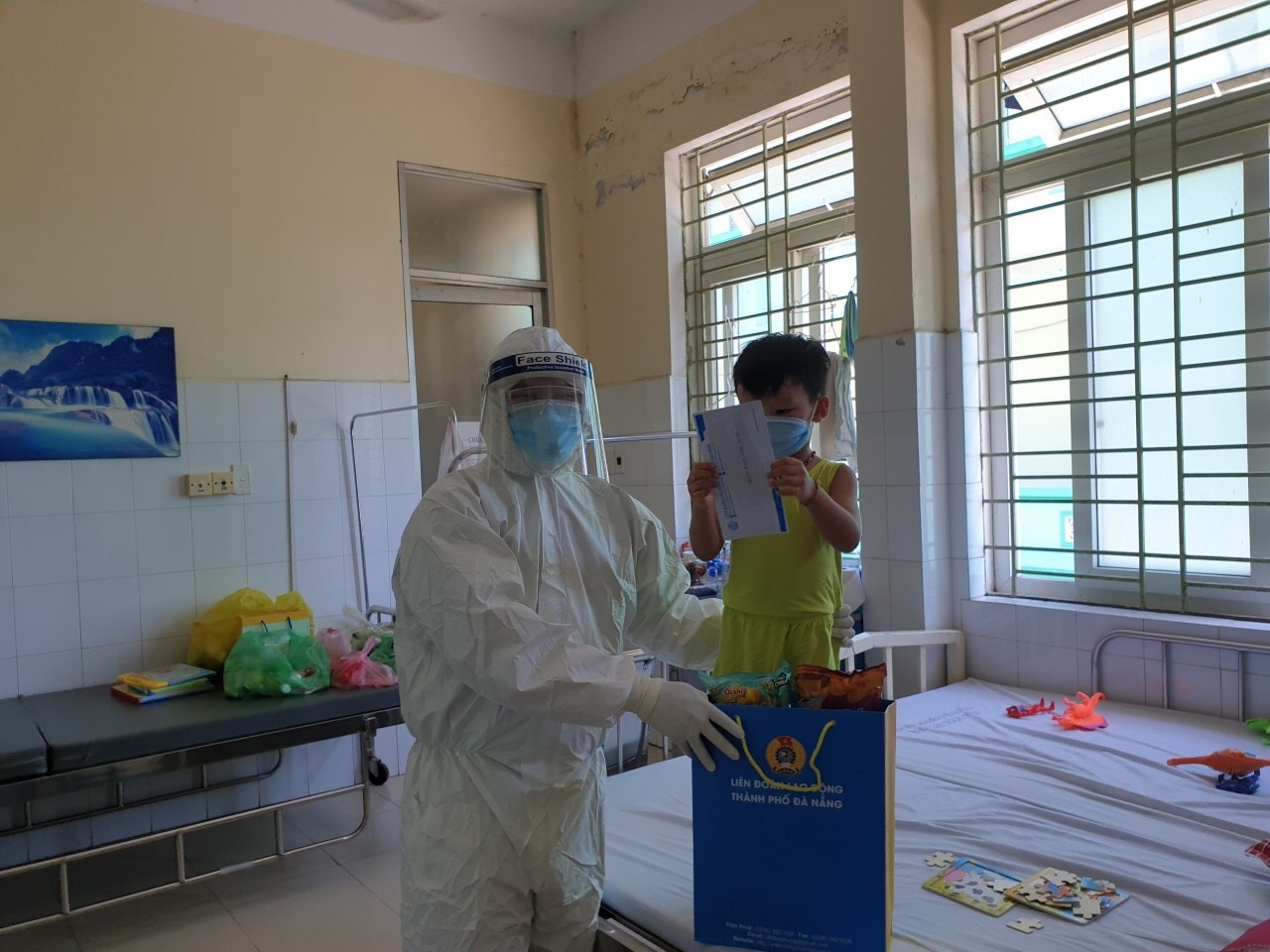 Ngày Tết Thiếu nhi đặc biệt của những “chiến binh nhí” Ngày Tết Thiếu nhi đặc biệt của những “chiến binh nhí”