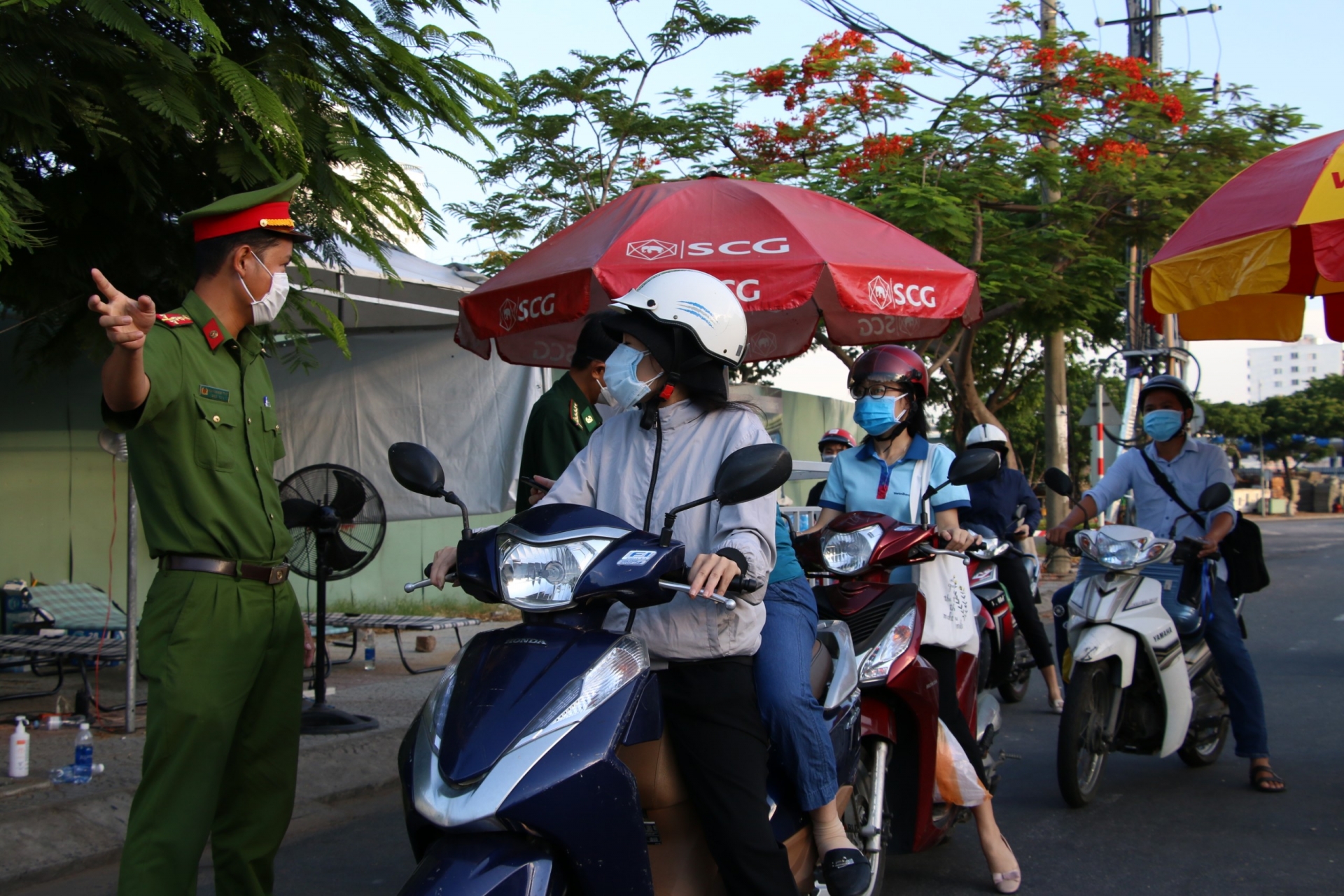 Tiếp tục 10 ngày 