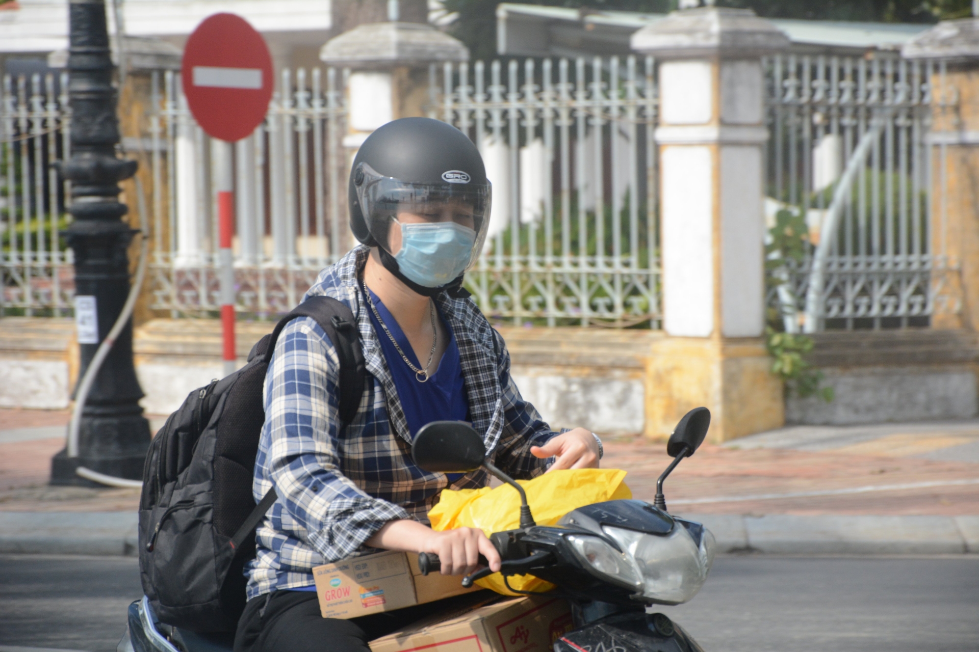 Tiếp tục 10 ngày 