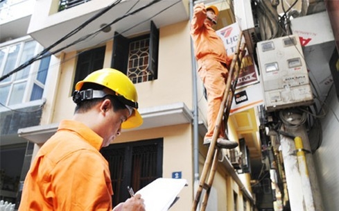 Truy thu 64 triệu đồng một nhà hàng vi phạm giá điện