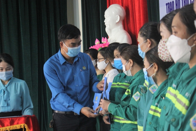 Thêm những Thêm những