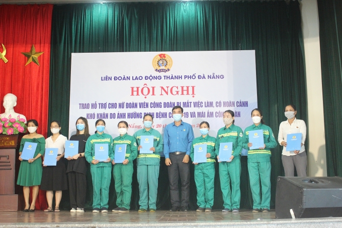 Thêm những Thêm những