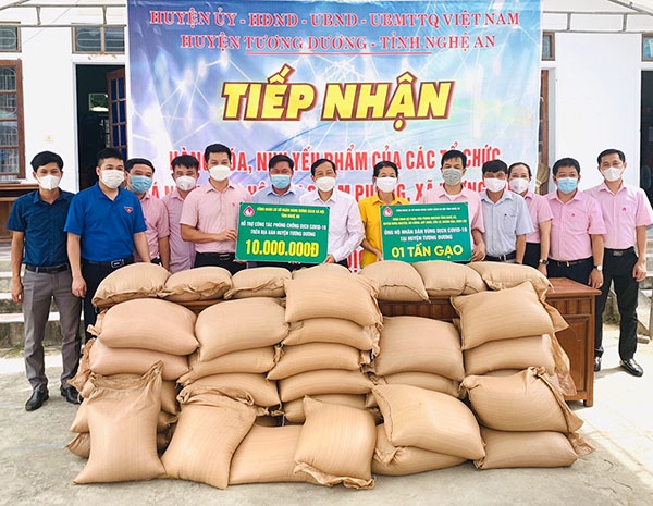 Ngân hàng Chính sách xã hội Việt Nam:Chung tay cùng Chính phủ và cộng đồng phòng, chống dịch COVID-19 Chung tay cùng Chính phủ và cộng đồng phòng, chống dịch Covid-19