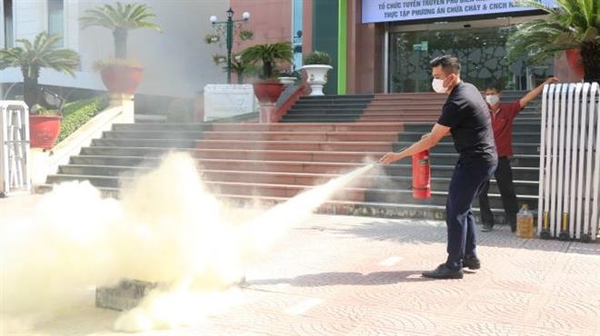 Vietcombank Hải Phòng: Tổ chức tuyên truyền và diễn tập PCCC năm 2021 Vietcombank Hải Phòng: Tổ chức tuyên truyền và diễn tập PCCC năm 2021