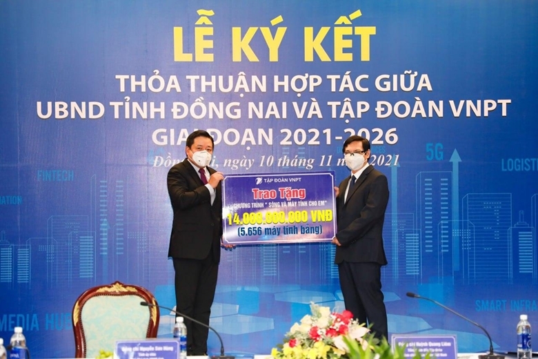 Khát vọng và sứ mệnh người “chiến sĩ áo xanh” VNPT Khát vọng và sứ mệnh người “chiến sĩ áo xanh” VNPT