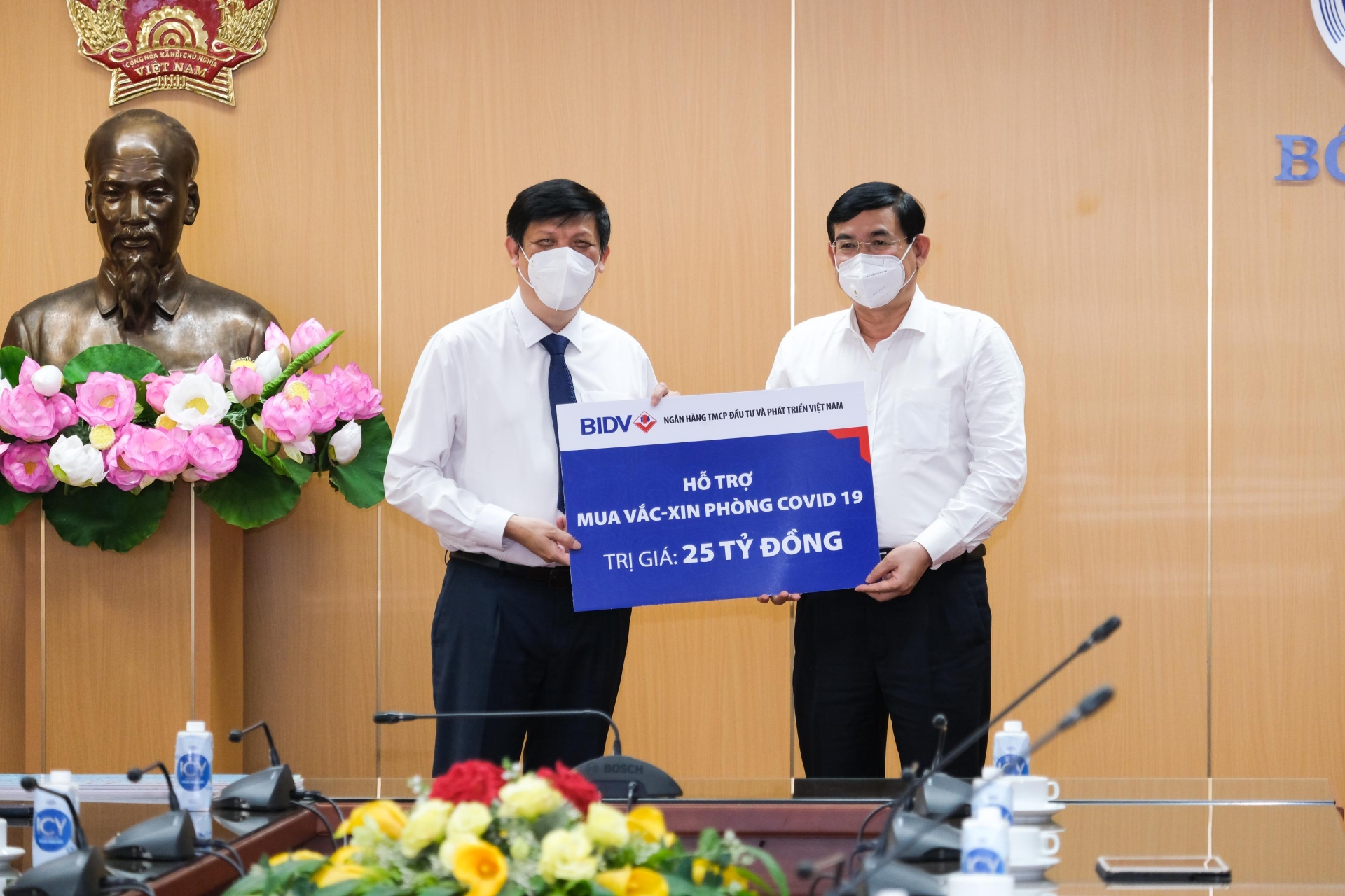 Vì sao BIDV liên tục nhận được đánh giá tích cực từ các tổ chức quốc tế? Vì sao BIDV liên tục nhận được đánh giá tích cực từ các tổ chức quốc tế?