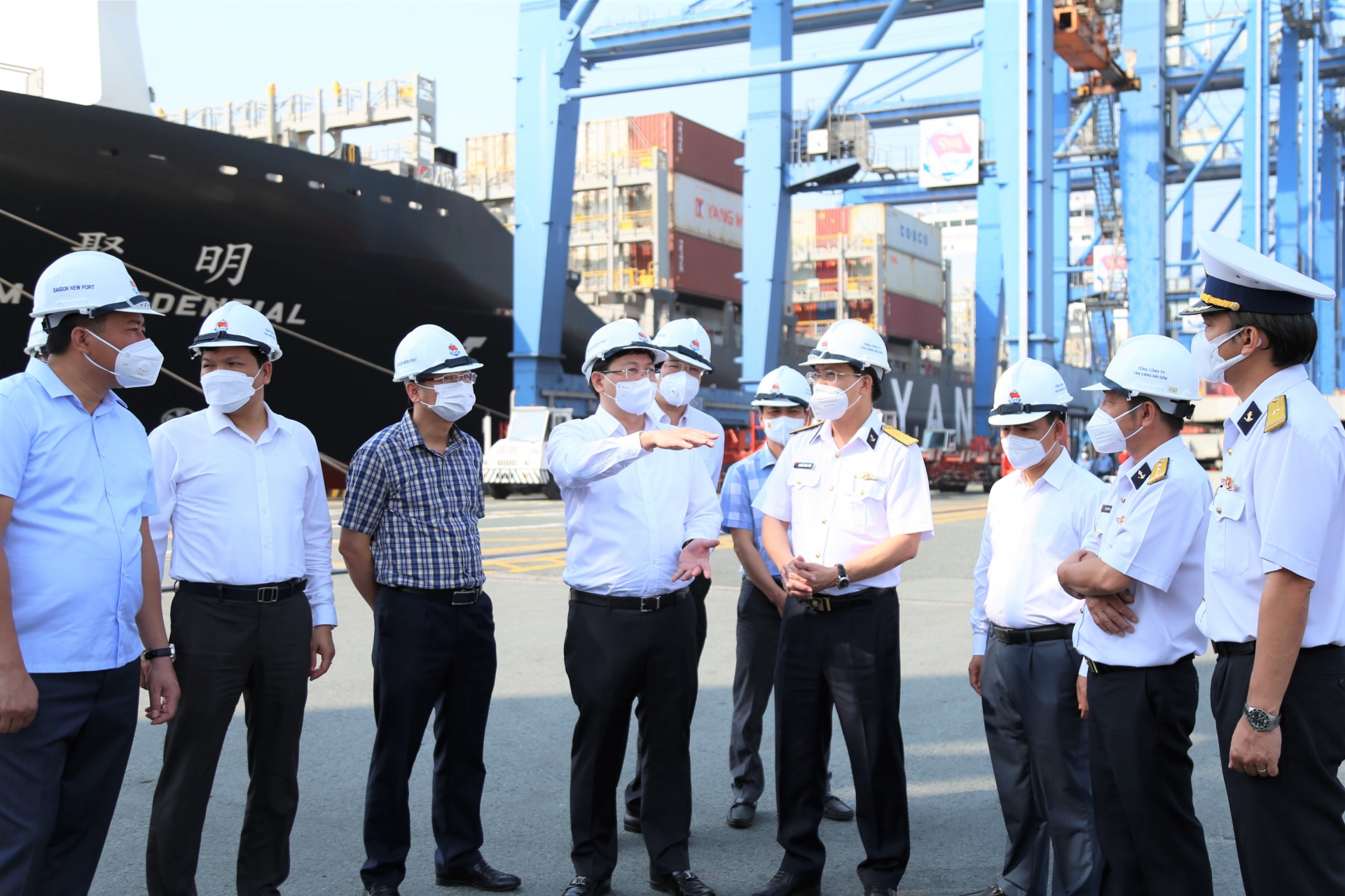 Trao đổi kinh nghiệm về triển khai, vận hành khai thác các ngành Kinh tế biển Trao đổi kinh nghiệm về triển khai, vận hành khai thác các ngành Kinh tế biển