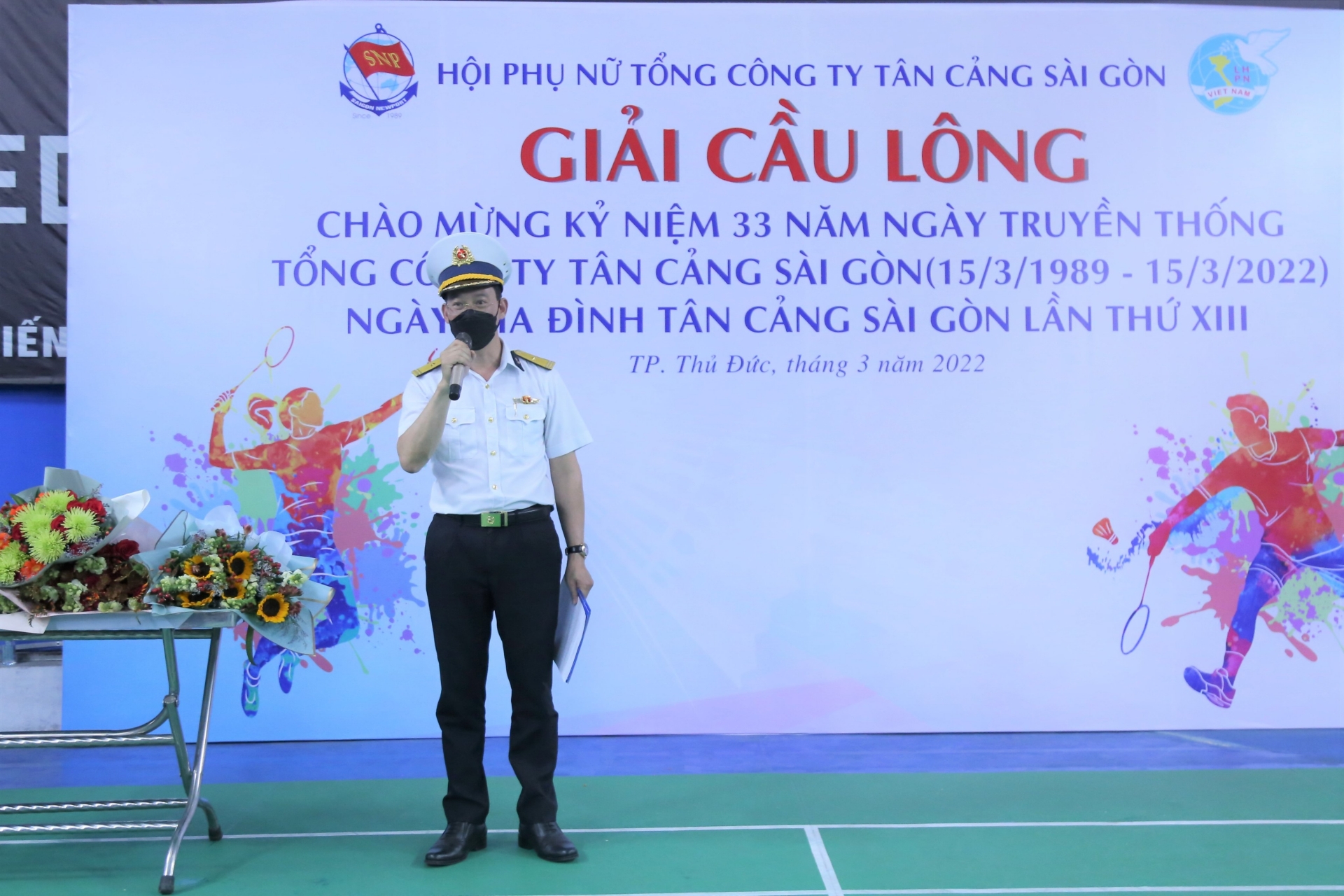 Tổng công ty Tân Cảng Sài Gòn tổ chức giải Cầu lông truyền thống
