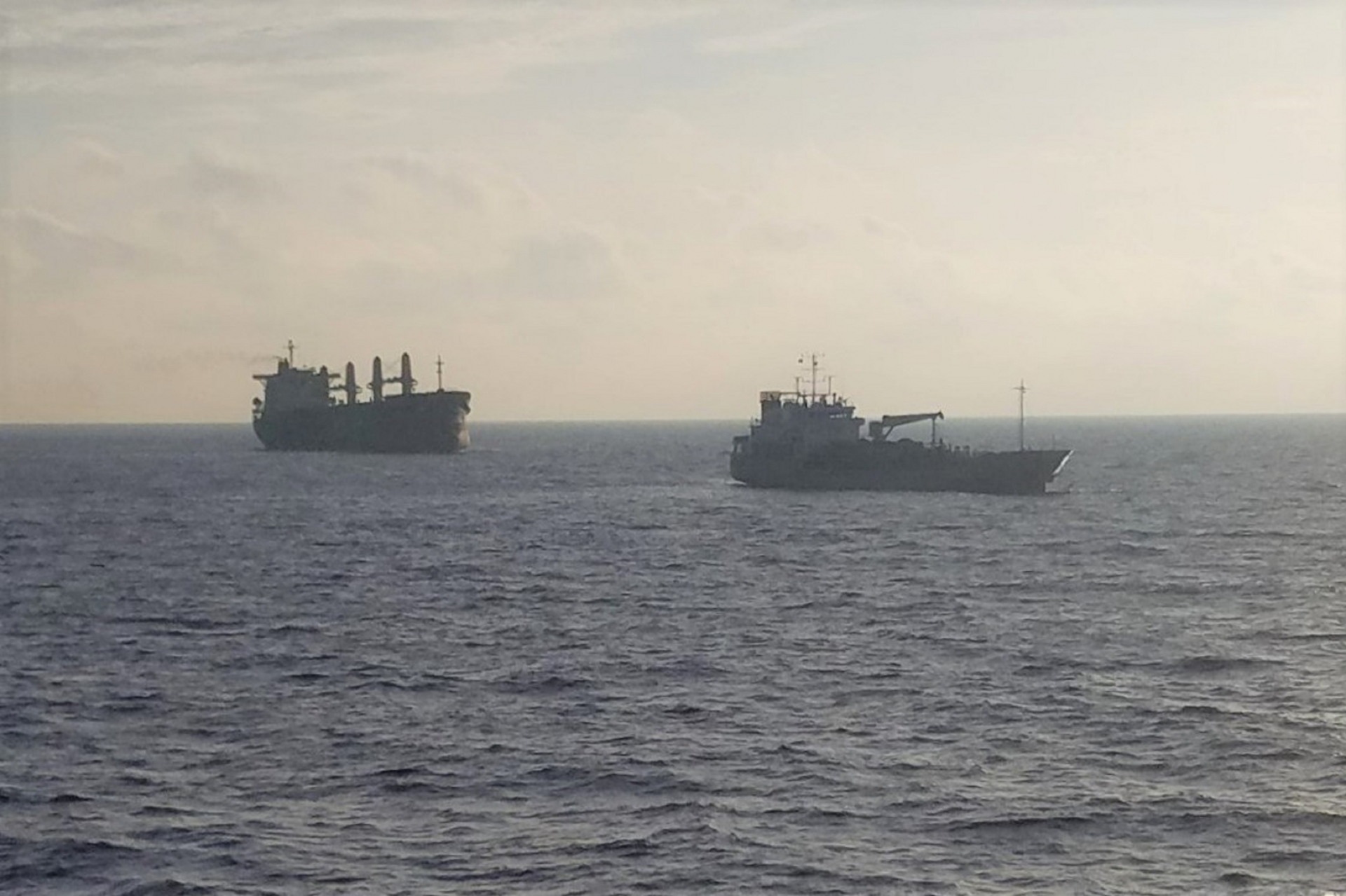 Cứu kéo Tàu Pacific 07 bị hỏng máy trên biển, 19 thuyển viên được an toàn Cứu kéo Tàu Pacific 07 bị hỏng máy trên biển, 19 thuyển viên được an toàn