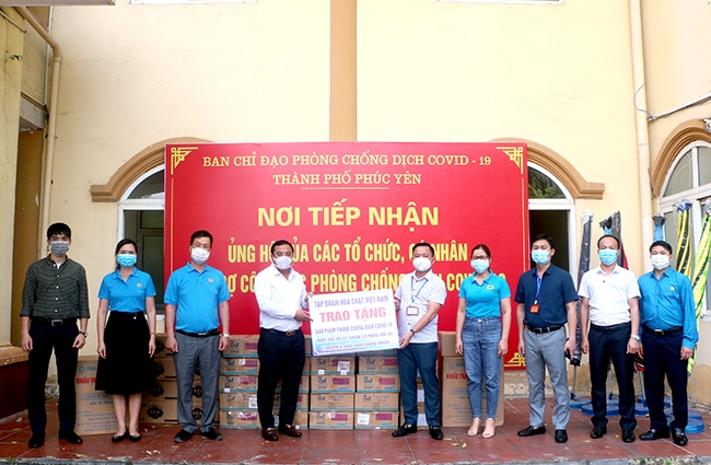 Tập đoàn Hóa chất Việt Nam: Đảm bảo an toàn sản xuất, nỗ lực thực hiện mục tiêu “kép”