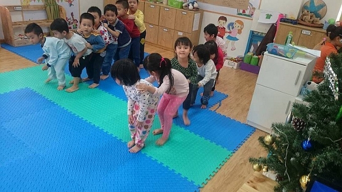 Các kỹ năng thoát hiểm khi xảy ra cháy nổ cần trang bị cho trẻ em cac ky nang thoat hiem khi xay ra chay no can trang bi cho tre em