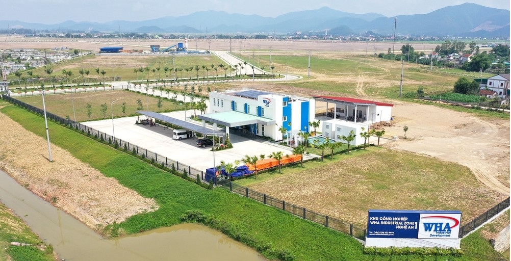 Nghệ An trao Giấy chứng nhận đăng ký đầu tư điều chỉnh dự án Khu công nghiệp WHA Nghệ An trao Giấy chứng nhận đăng ký đầu tư điều chỉnh dự án Khu công nghiệp WHA