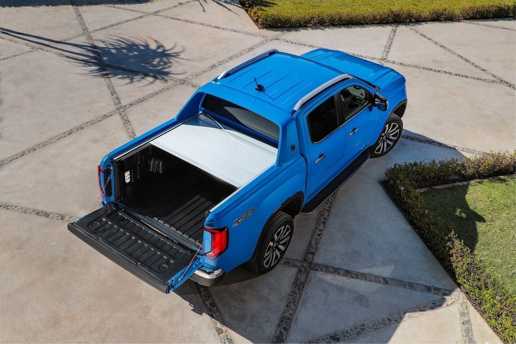 Volkswagen Amarok 2023 ra mắt, sử dụng chung khung gầm với Ford Ranger