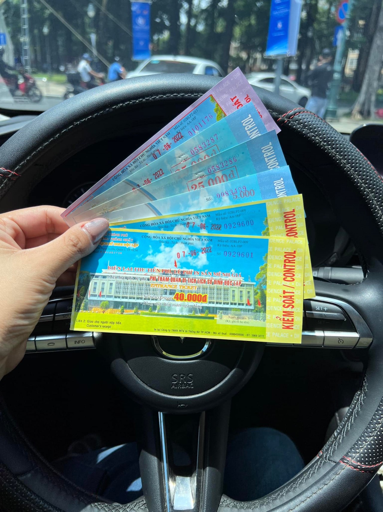 "Em đã một mình cầm vô lăng lái xe từ Bắc vào đến Mũi Cà Mau!"