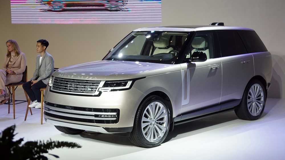 Cận cảnh Range Rover First Edition thế hệ mới tại Việt Nam Cận cảnh Range Rover First Edition thế hệ mới tại Việt Nam