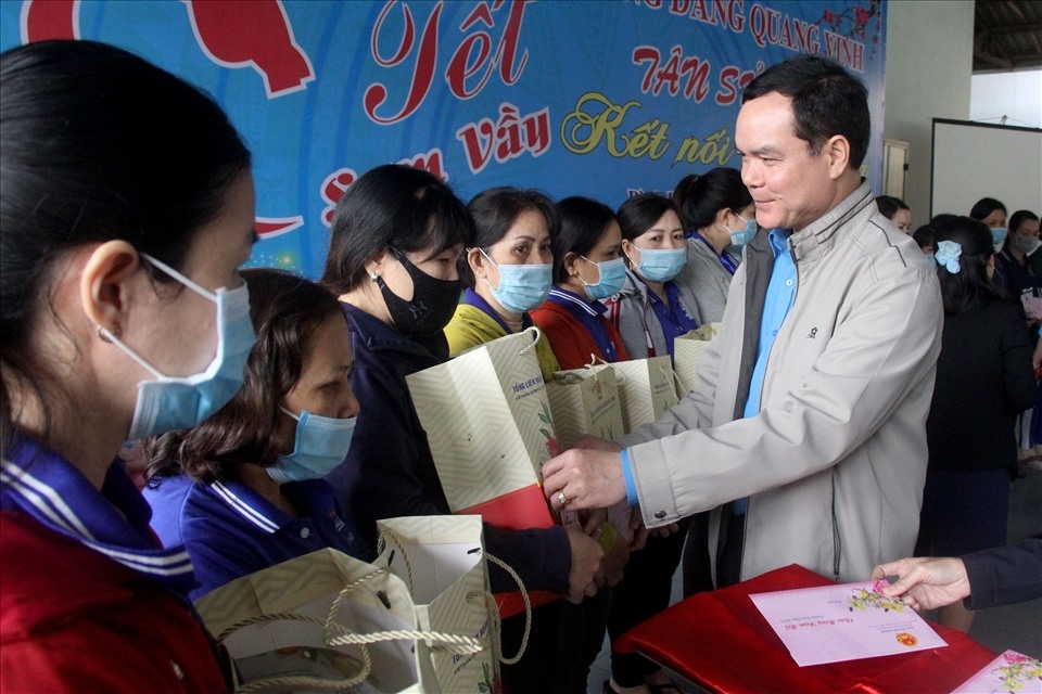 Trên 4,9 triệu đoàn viên, NLĐ thụ hưởng các hoạt động chăm lo Tết năm 2021