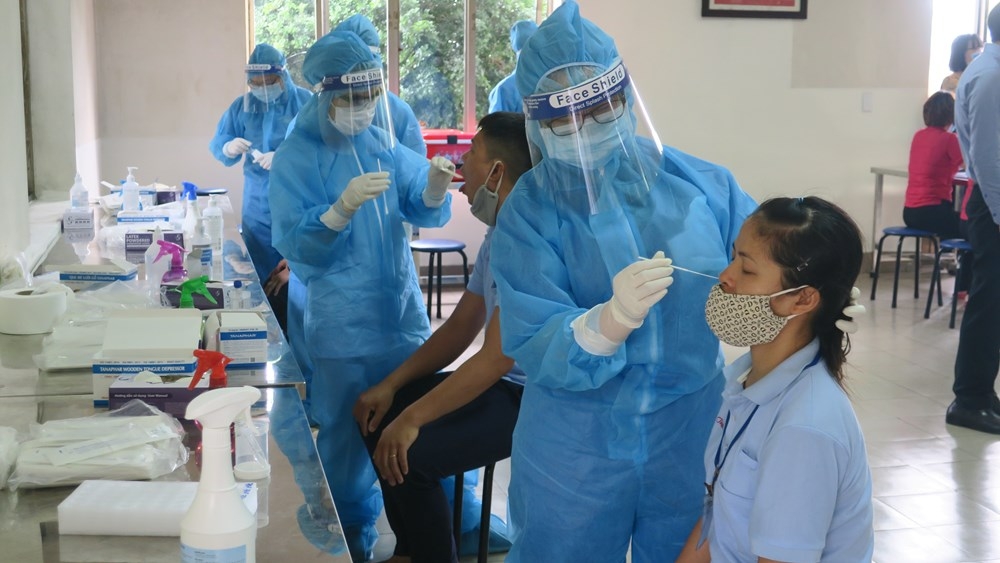 Công nhân ở trọ sẽ được xét nghiệm Covid-19 miễn phí sau kỳ nghỉ Tết