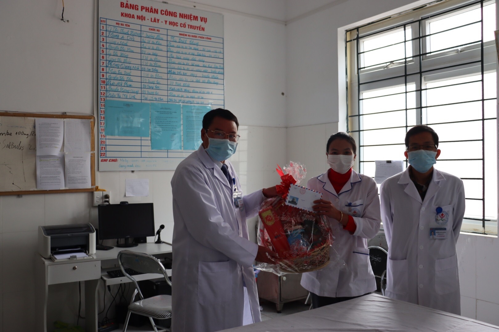 Những y bác sĩ đón Tết nơi rẻo cao Tây Bắc Những y bác sĩ đón Tết nơi rẻo cao Tây Bắc