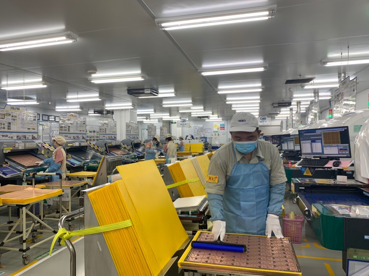 Doanh nghiệp gặp khó khi nhiều công nhân là F0
