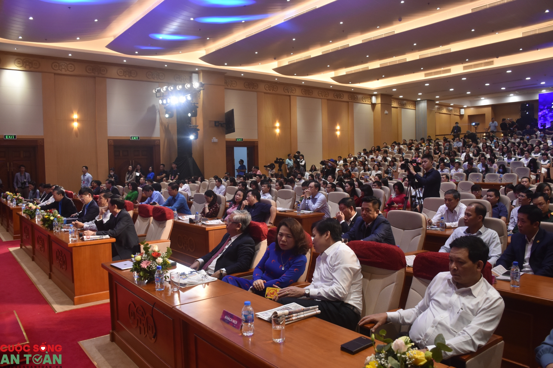 Sôi nổi Cuộc thi Nét đẹp văn hóa ngành Ngân hàng Sôi nổi Cuộc thi Nét đẹp văn hóa ngành Ngân hàng