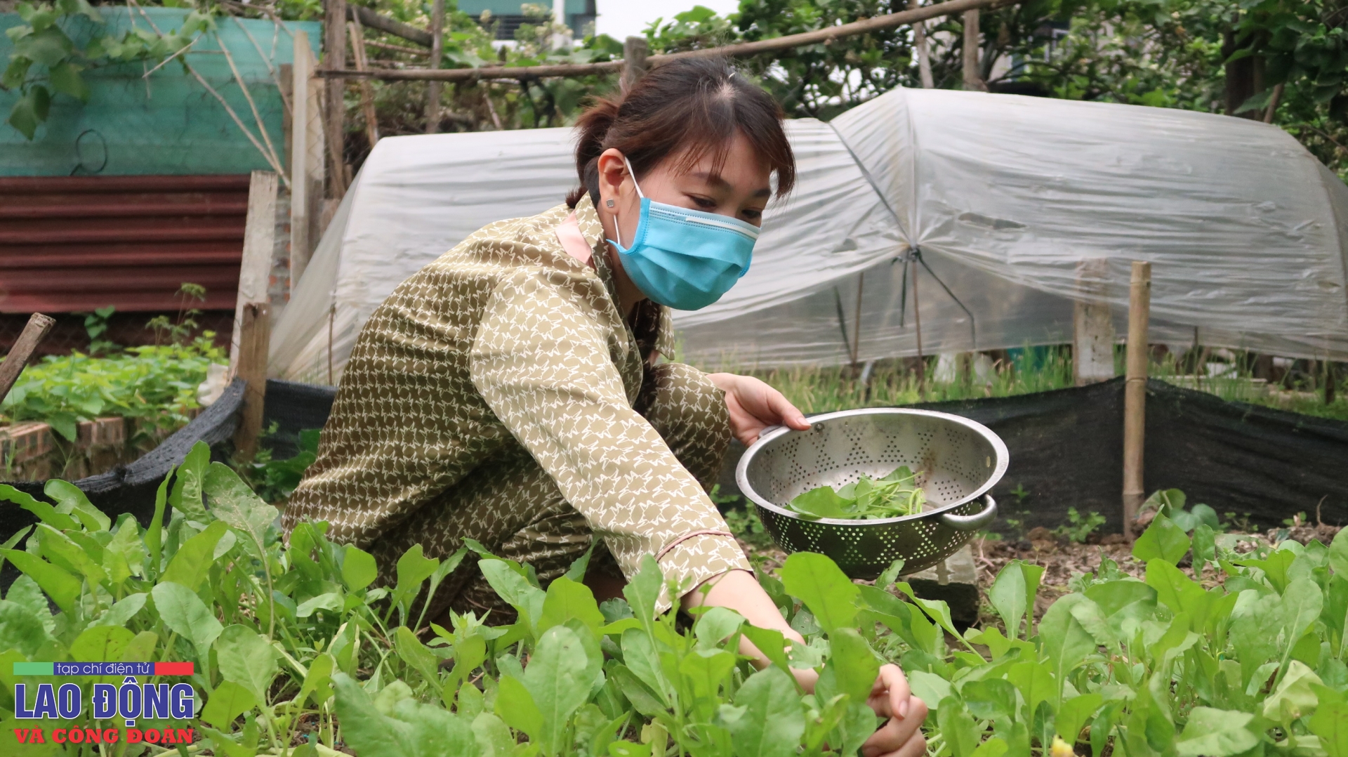 Công nhân lao đao trong cơn “bão giá”
