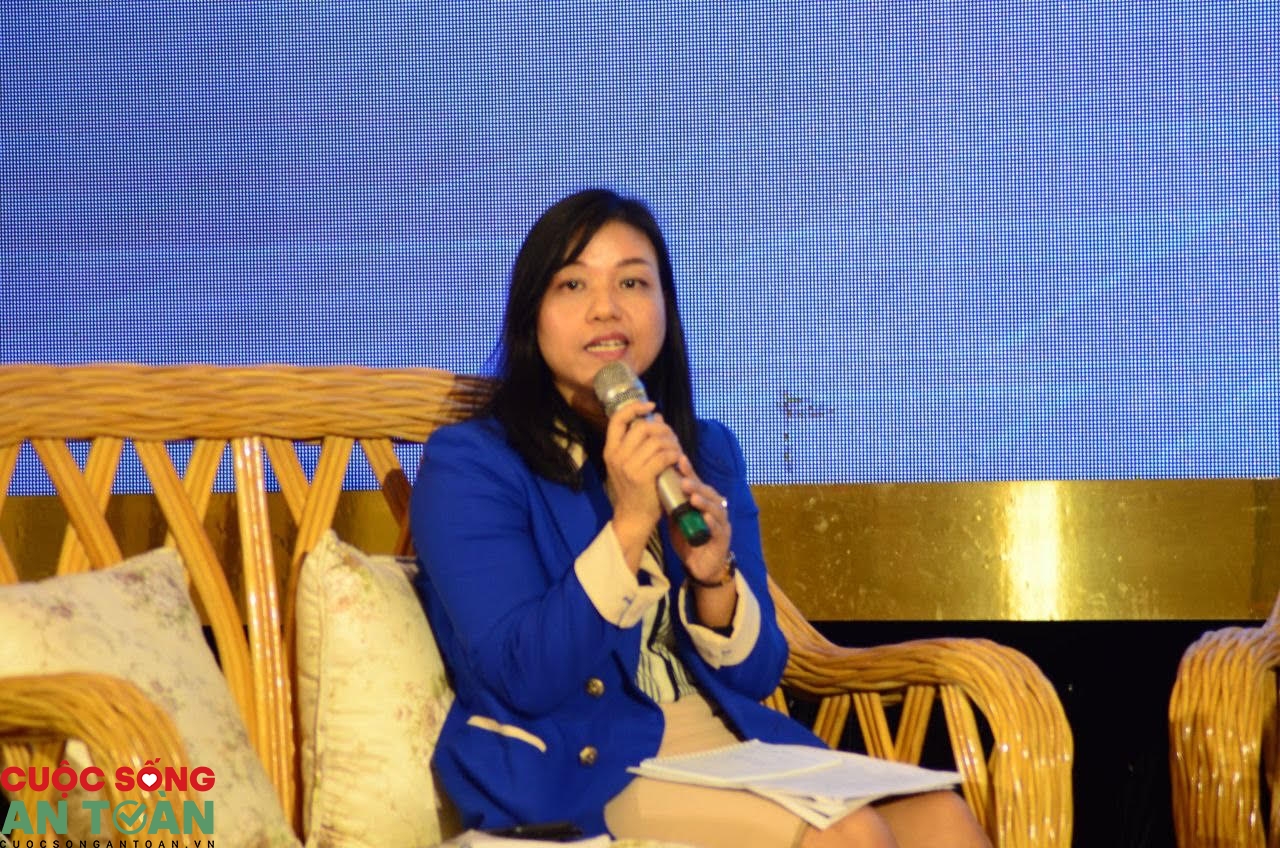 "Công đoàn phải lấy thương lượng, đối thoại làm đầu" "Công đoàn phải lấy thương lượng, đối thoại làm đầu"