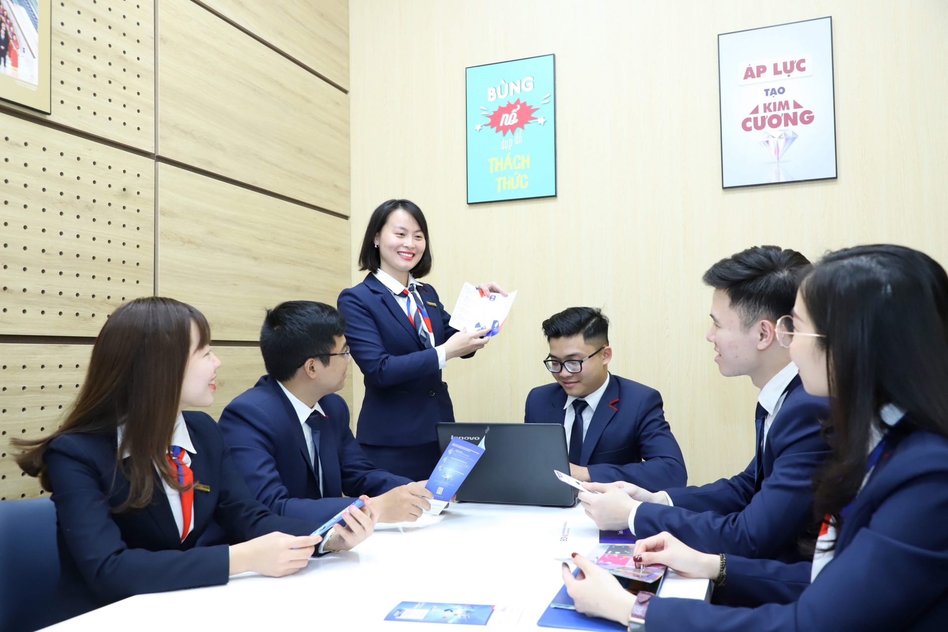 Góp phần hiện thực hóa khát vọng hùng cường của dân tộc Góp phần hiện thực hóa khát vọng hùng cường của dân tộc